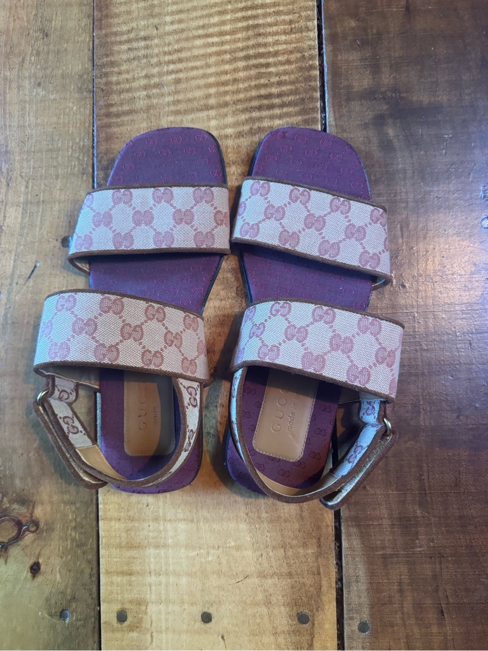 Authentic Gucci Sandals - Picture 2 of 5